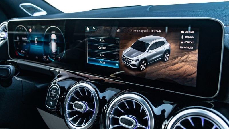 2020 Mercedes GLA review 4 Mercedes GLA SUV 2020 17